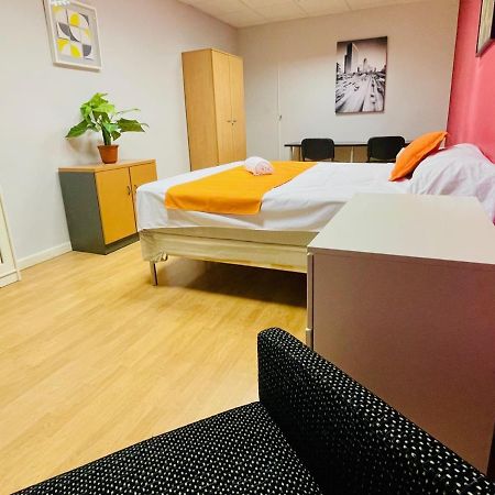 Punta Me Beautiful Apartments In Madrid Downtown Экстерьер фото