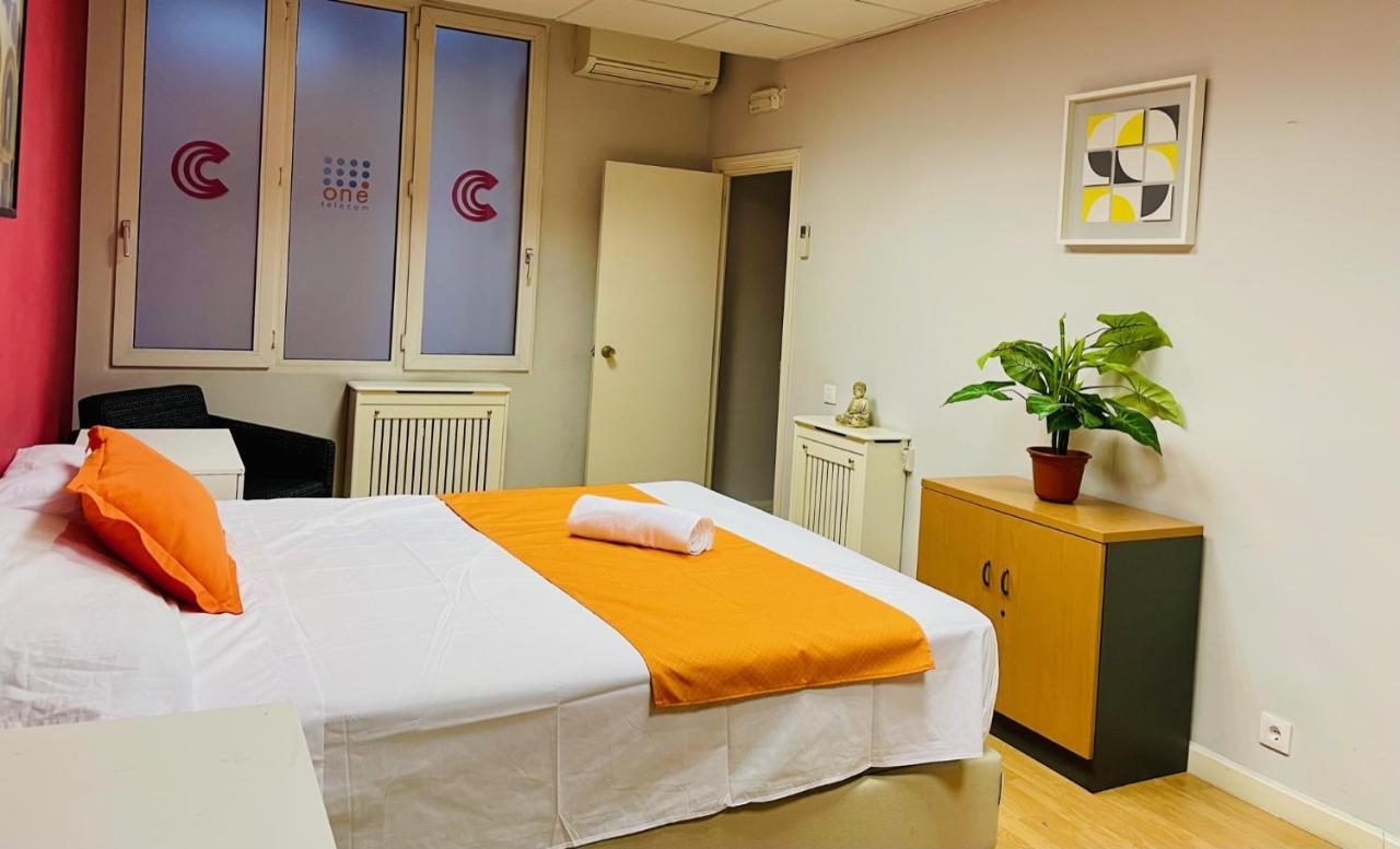 Punta Me Beautiful Apartments In Madrid Downtown Экстерьер фото